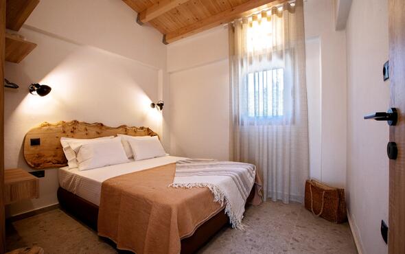 room-image-3